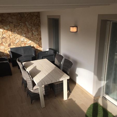 Residence Elegance Ville Ed Appartamenti A Porto Pino Exterior foto