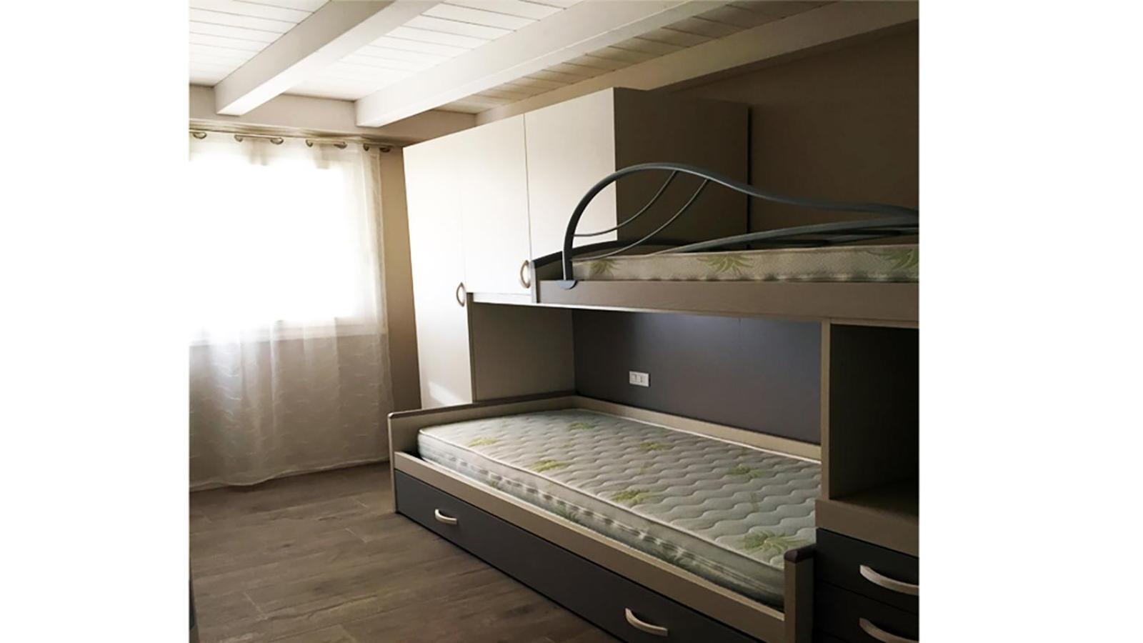Residence Elegance Ville Ed Appartamenti A Porto Pino Exterior foto
