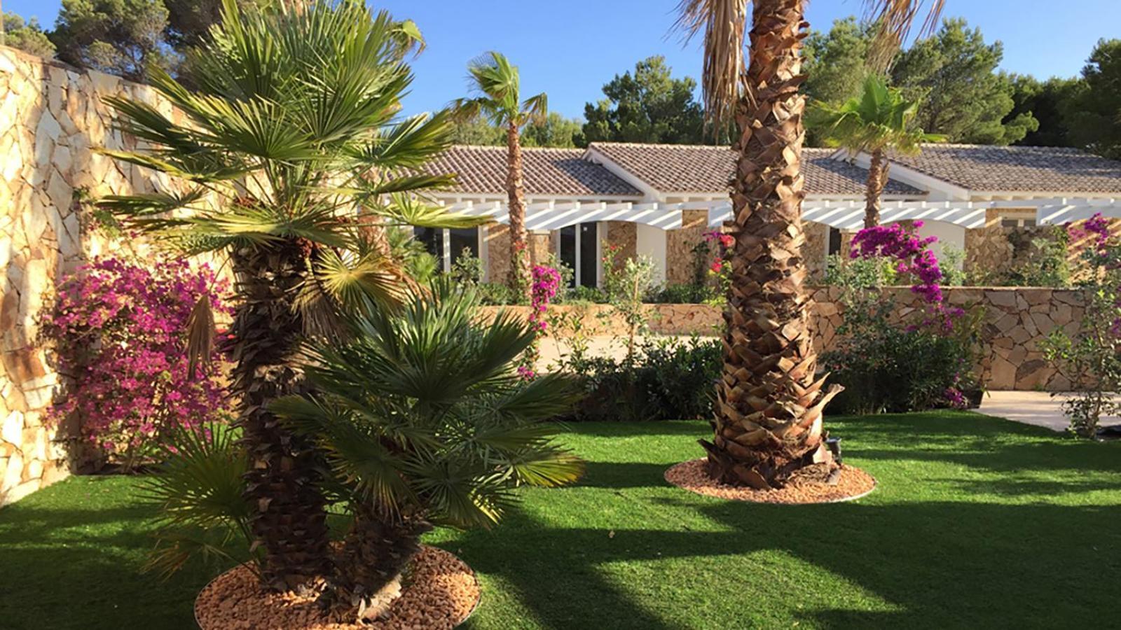Residence Elegance Ville Ed Appartamenti A Porto Pino Exterior foto