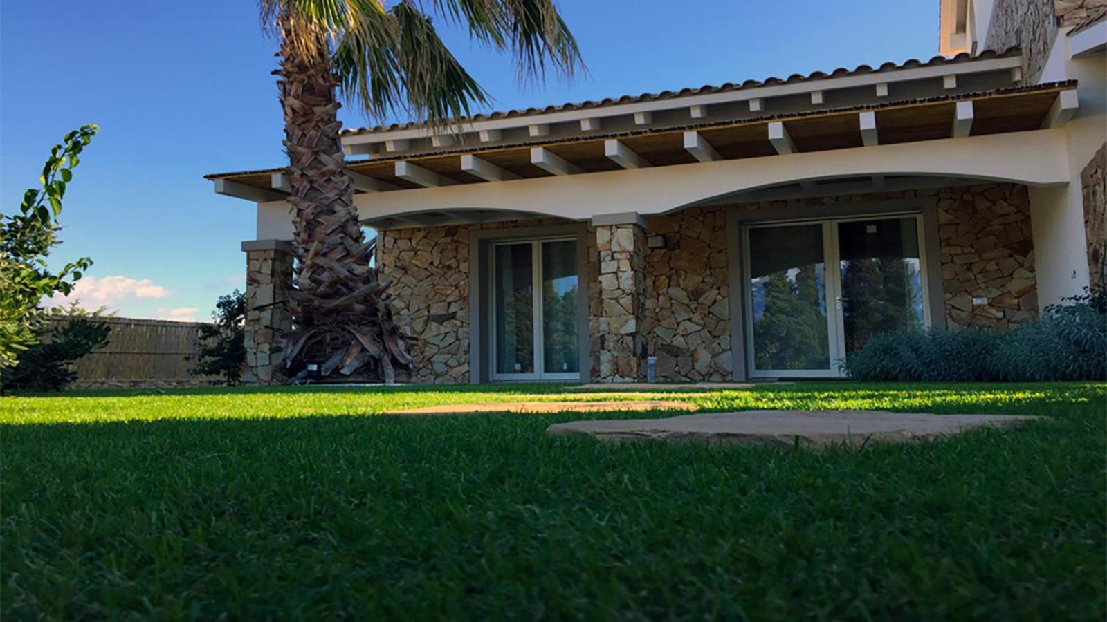 Residence Elegance Ville Ed Appartamenti A Porto Pino Exterior foto
